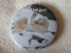 Button05.jpg